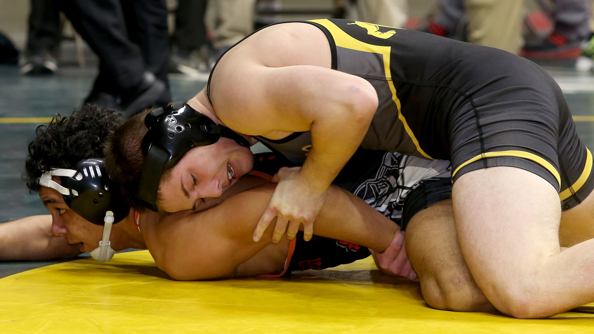 021419-qct-IA-HS-Wrestling-015